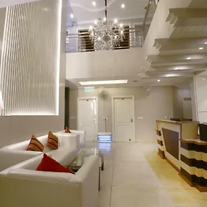 Diamond Plaza *** Chandīgarh